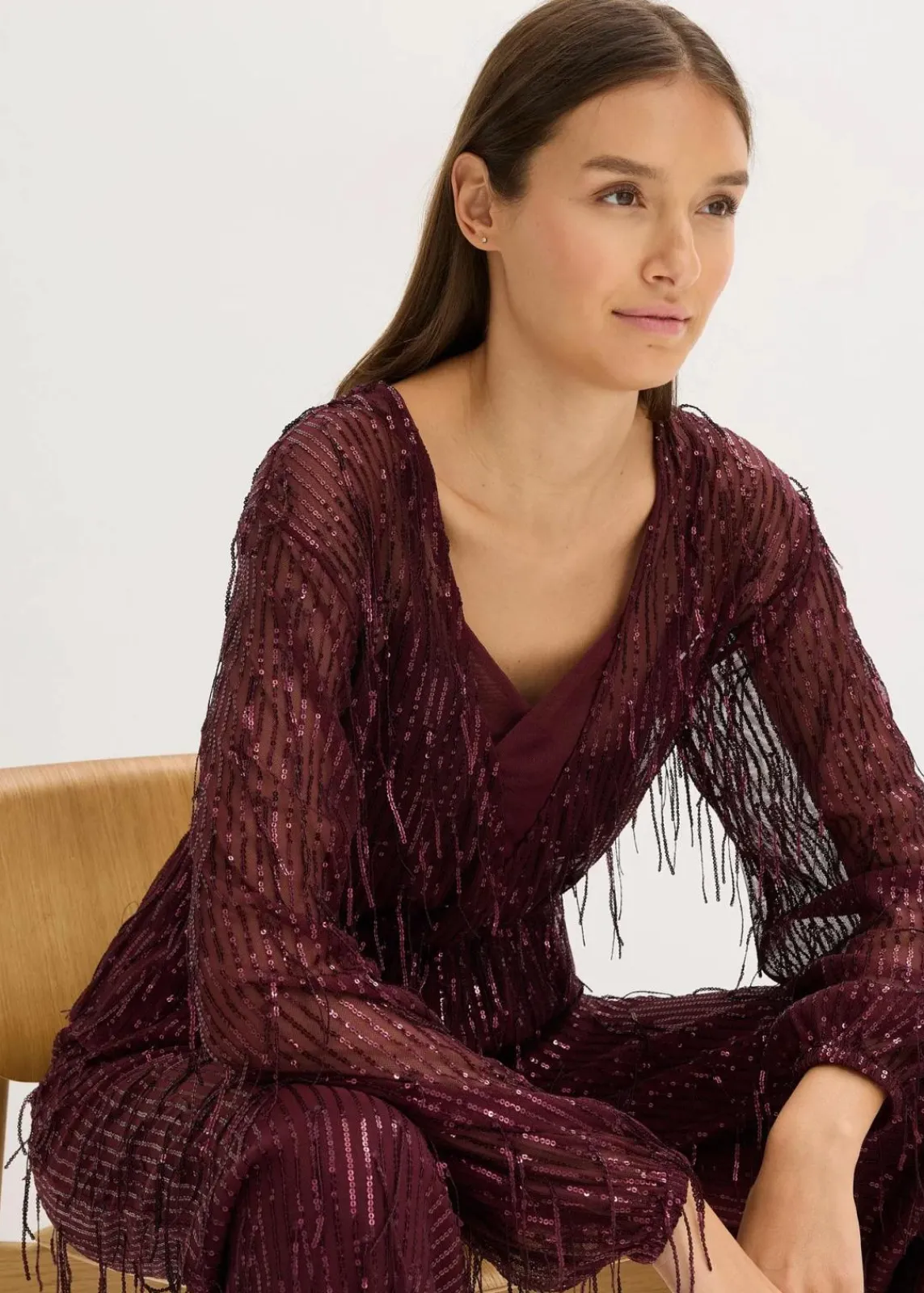 bonprix Blusen & Tuniken|Bekleidung·Jacken & Mäntel|Pailletten-Bluse mit Fransen weinrot
