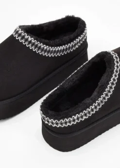 bonprix Hausschuhe|Gefütterte Winterschuhe|Plateau-Boots schwarz