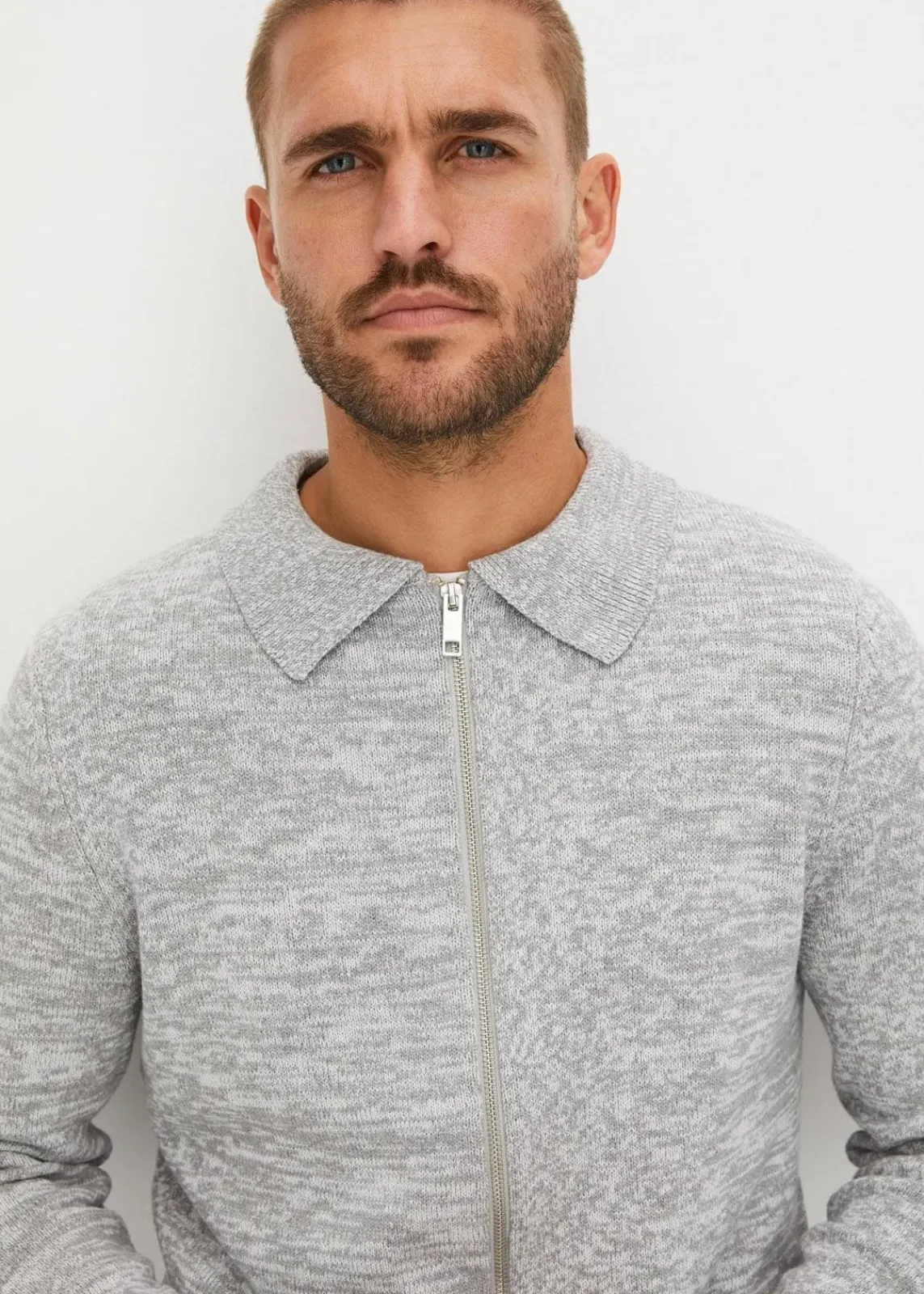 bonprix Große Größen|Pullover & Strickjacken|Polo-Strickjacke mit Reißverschluss und recycelter Baumwolle grau meliert