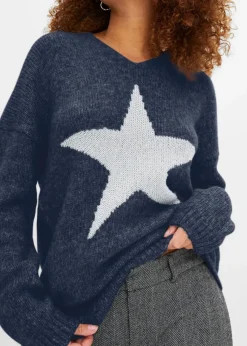 Pullover mit Stern|bonprix Outlet