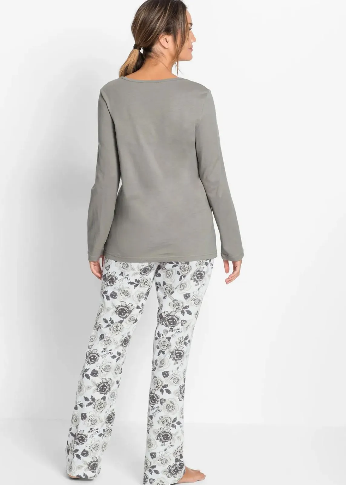 Pyjama aus reiner Bio-Baumwolle|bonprix Outlet