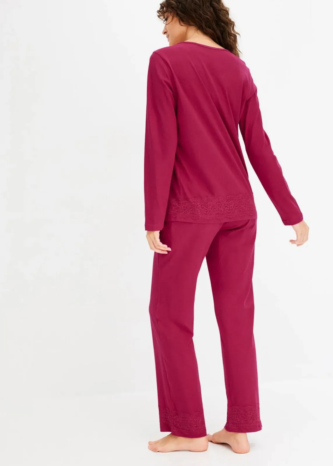 bonprix Wäsche·Nachtwäsche|Nachtwäsche|Pyjama mit dezenter Spitze magenta