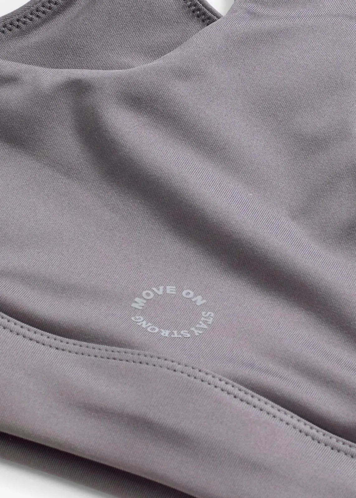 Racerback Sport-BH mit leichtem Halt|bonprix Hot