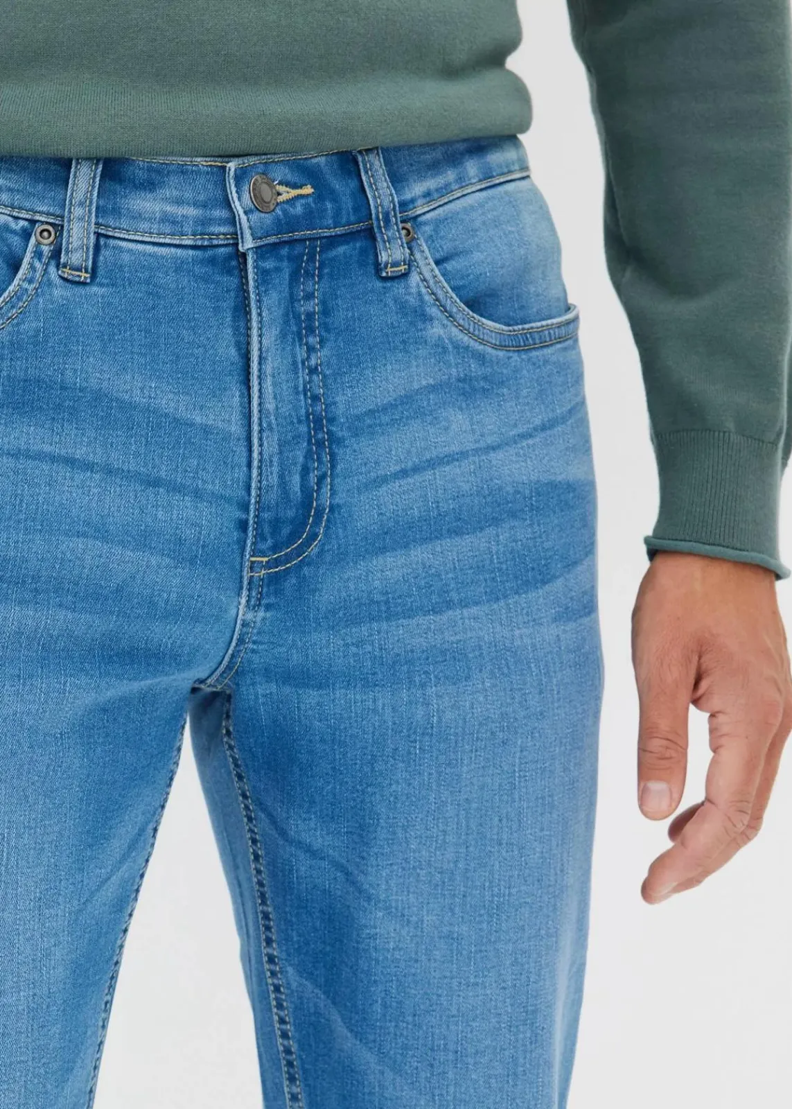 bonprix Jeans|Große Größen|Regular-Fit-Jeans, Tapered hellblau denim