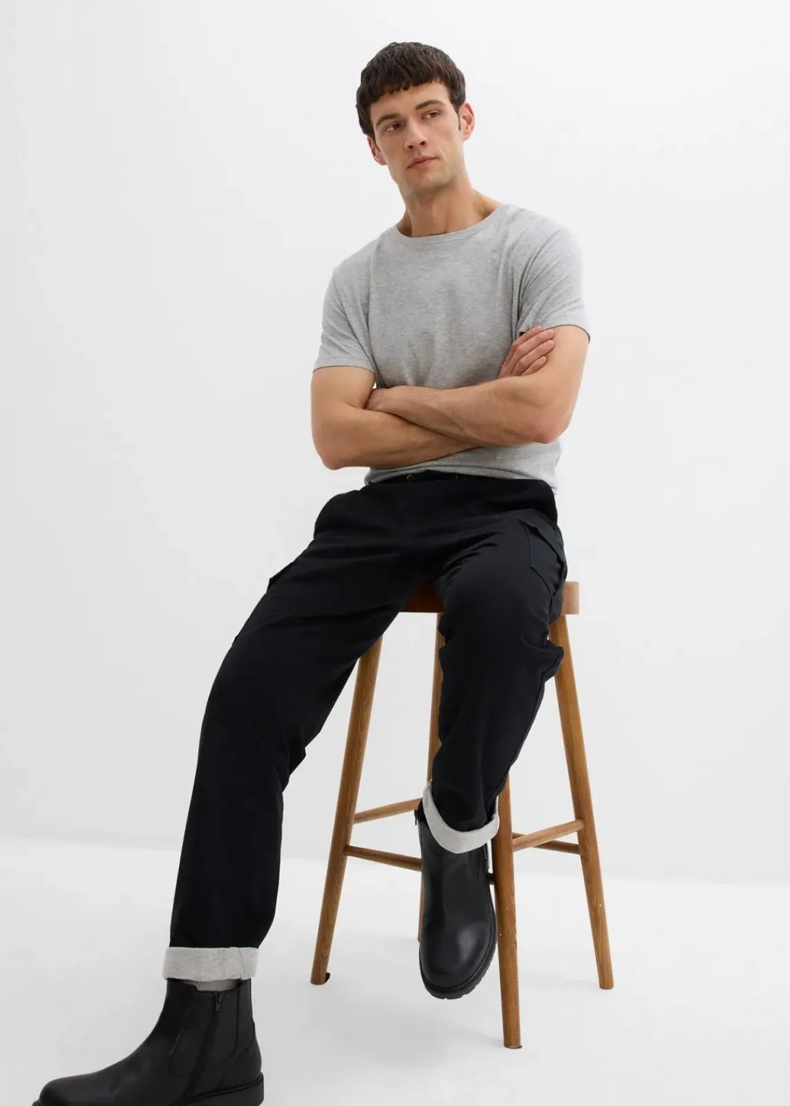 bonprix Große Größen|Thermobekleidung|Relaxed Fit Thermo-Schlupfhose, Tapered schwarz