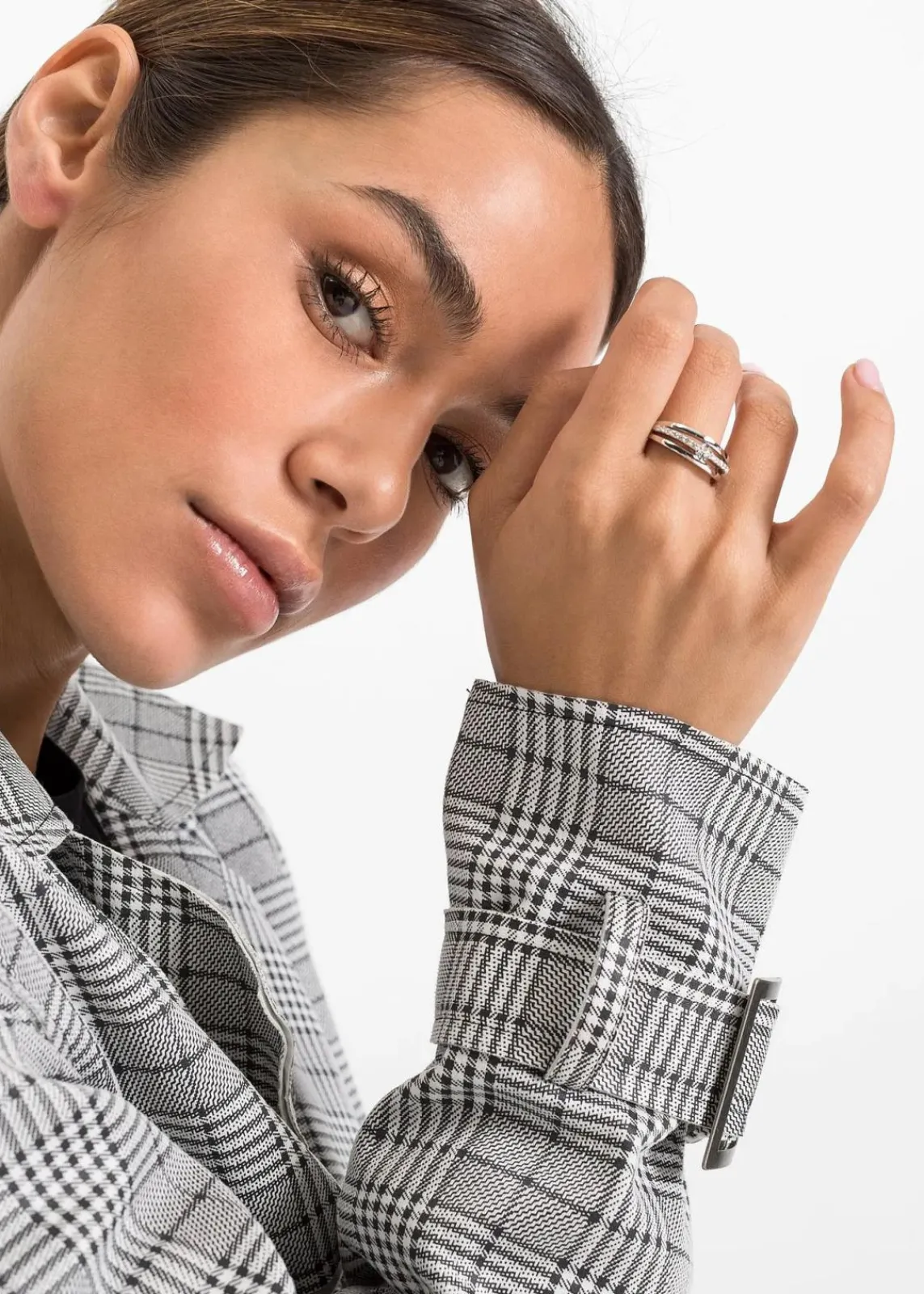 bonprix Schmuck|Schuhe & Accessoires In Spezialgrößen·Schmuck|Ring veredelt mit Glaskristallen silberfarben rhodiniert