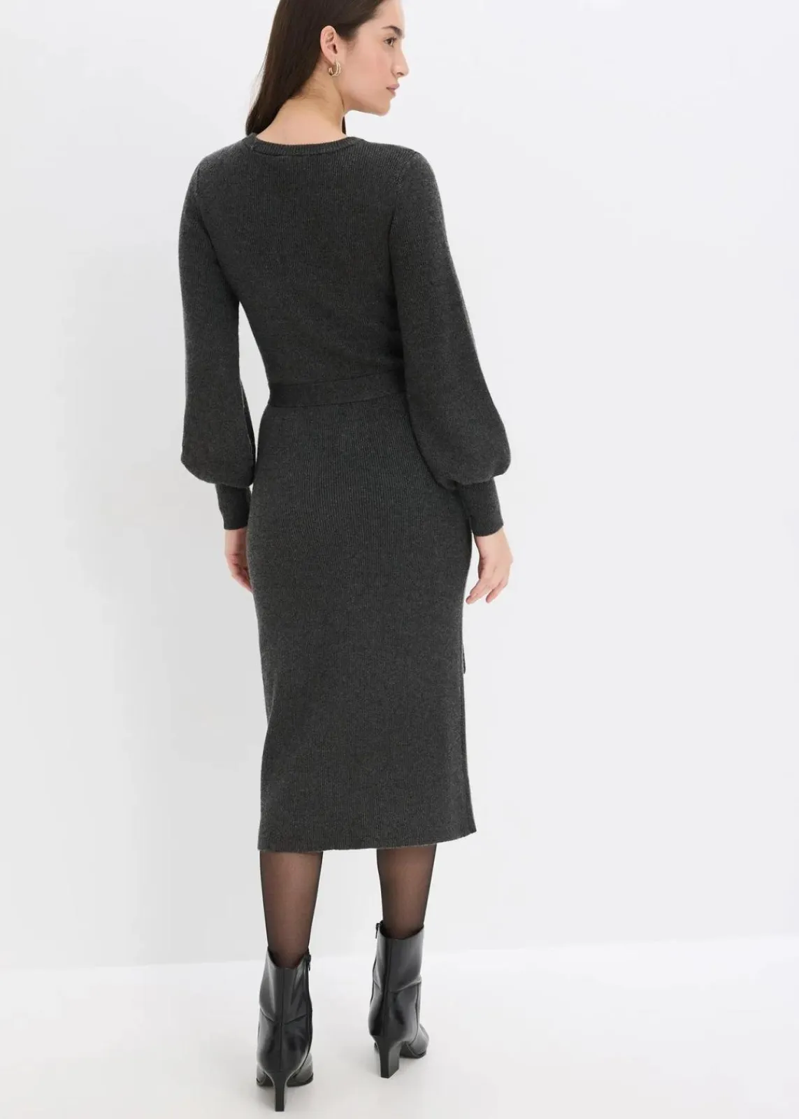 Ripp-Strickkleid aus fließendem Viskose-Mix|bonprix Outlet