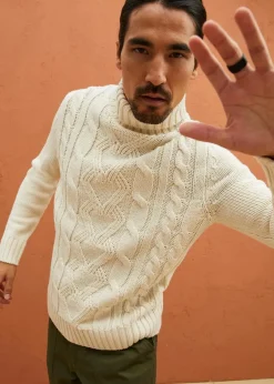 Rollkragenpullover mit Zopfmuster|bonprix New