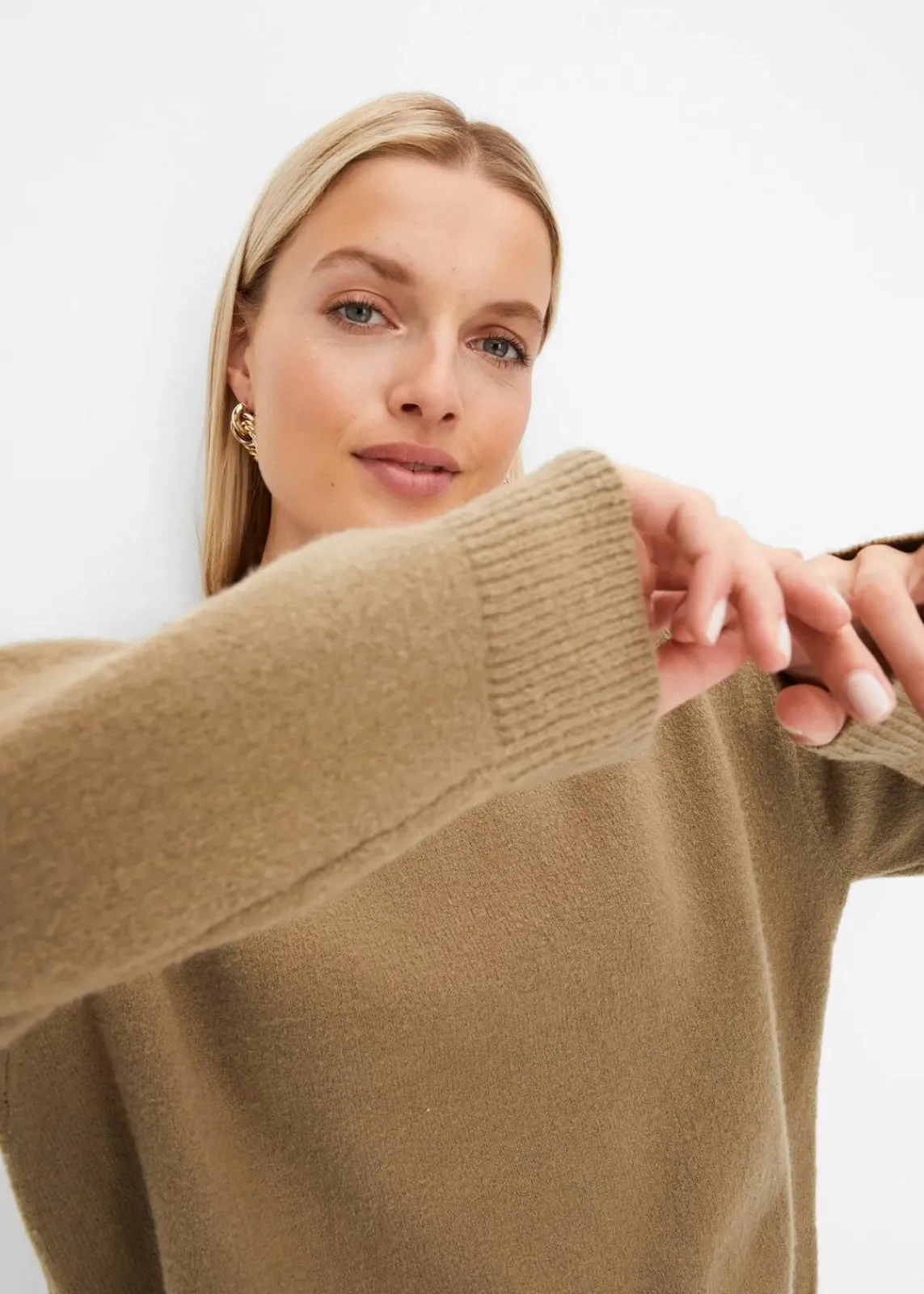 bonprix Strickmode|Pullover & Strickjacken|Rundhalspullover mit überschnittener Schulter new khaki