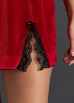 bonprix Wäsche·Corsagen & Negligés|Wäsche·Dessous|Samtkleid rot/schwarz