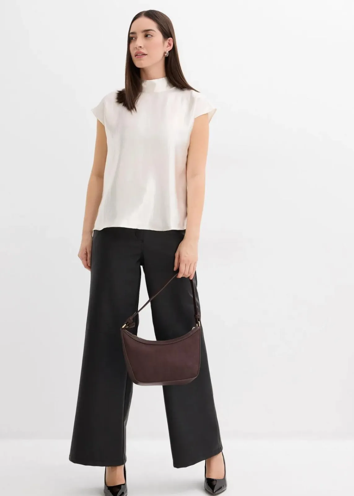 bonprix Bekleidung·Jacken & Mäntel|Blusen & Tuniken|Satin Blusentop mit halbhohem Kragen perlweiß