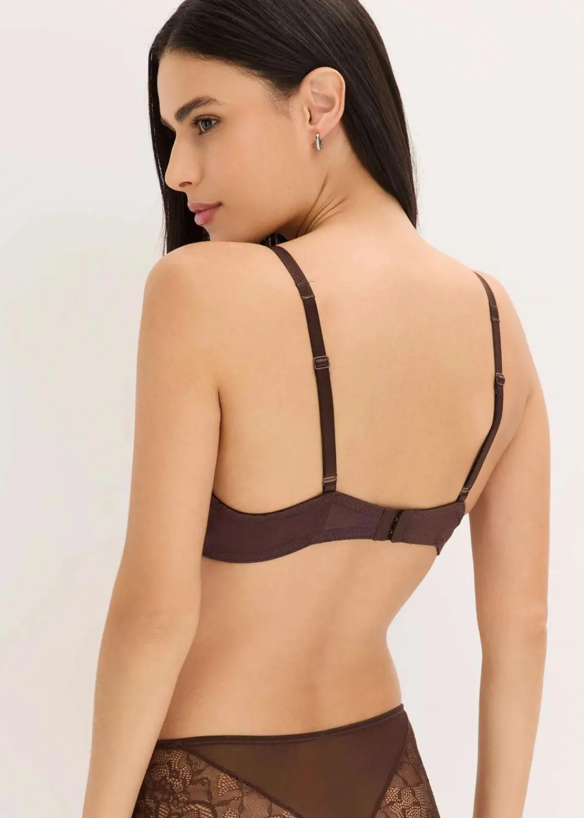 Schalen-BH mit edlem Glanzeffekt|bonprix