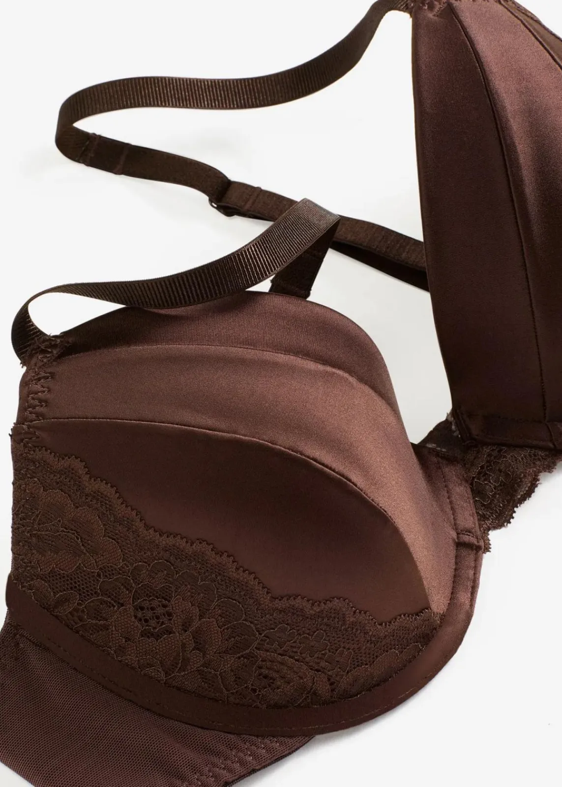 Schalen-BH mit edlem Glanzeffekt|bonprix