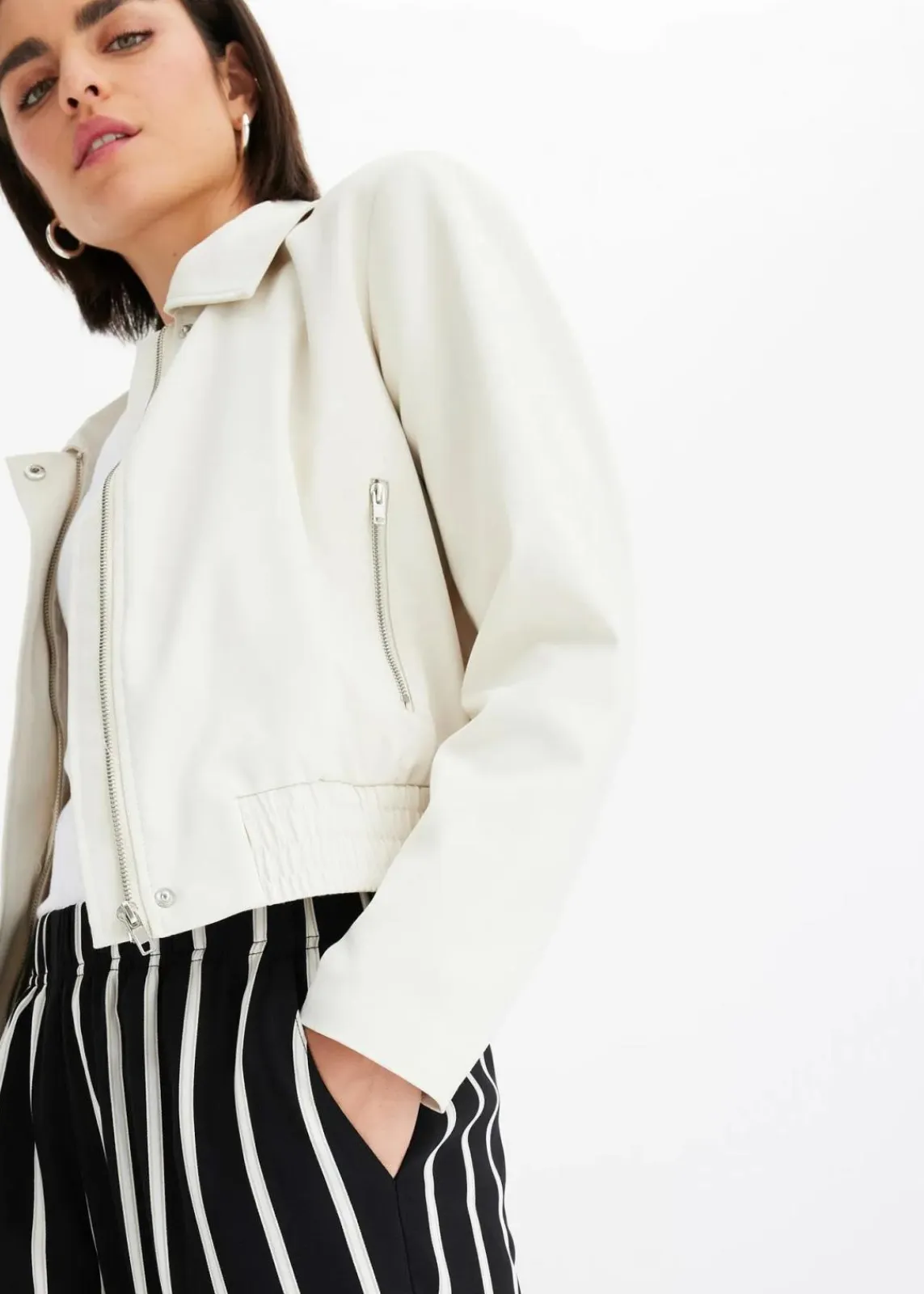 bonprix Bekleidung·Kleider|Hosen|Schlupfhose schwarz/weiß gestreift