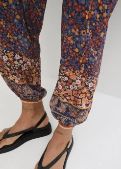 bonprix Bekleidung·Kleider|Hosen|Schlupfhose aus fließender Viskose dunkelblau paisley