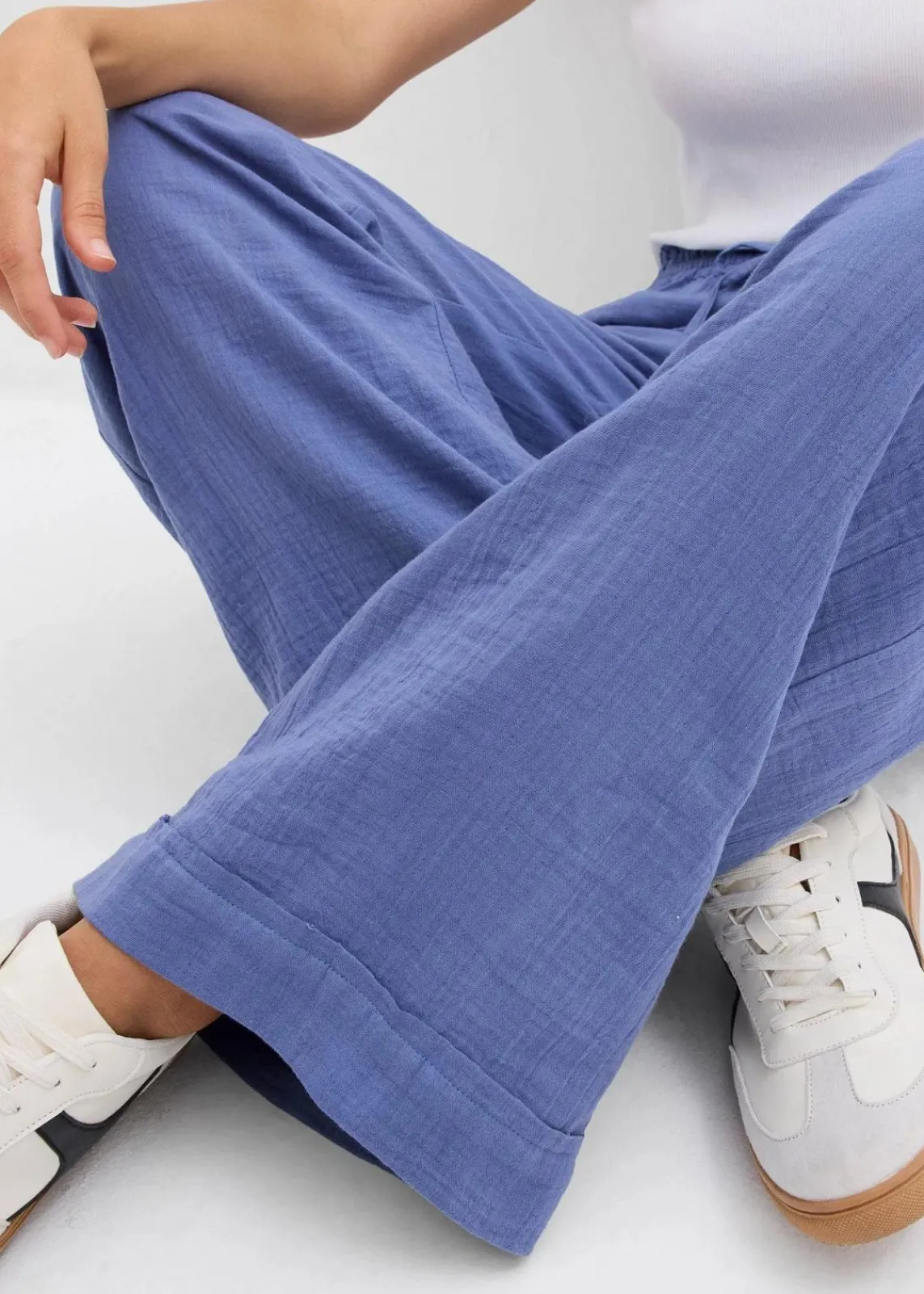 bonprix Zweiteiler & Sets|Hosen|Schlupfhose aus luftigem Musselin jeansblau