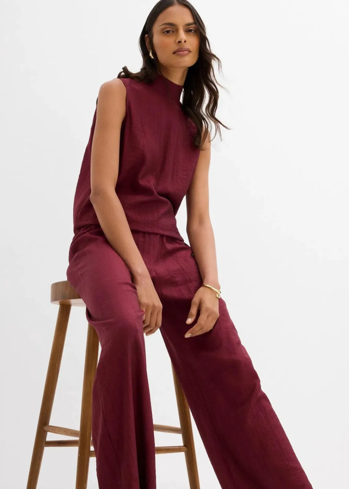 Schlupfhose aus strukturiertem Viskose-Mix|bonprix Clearance