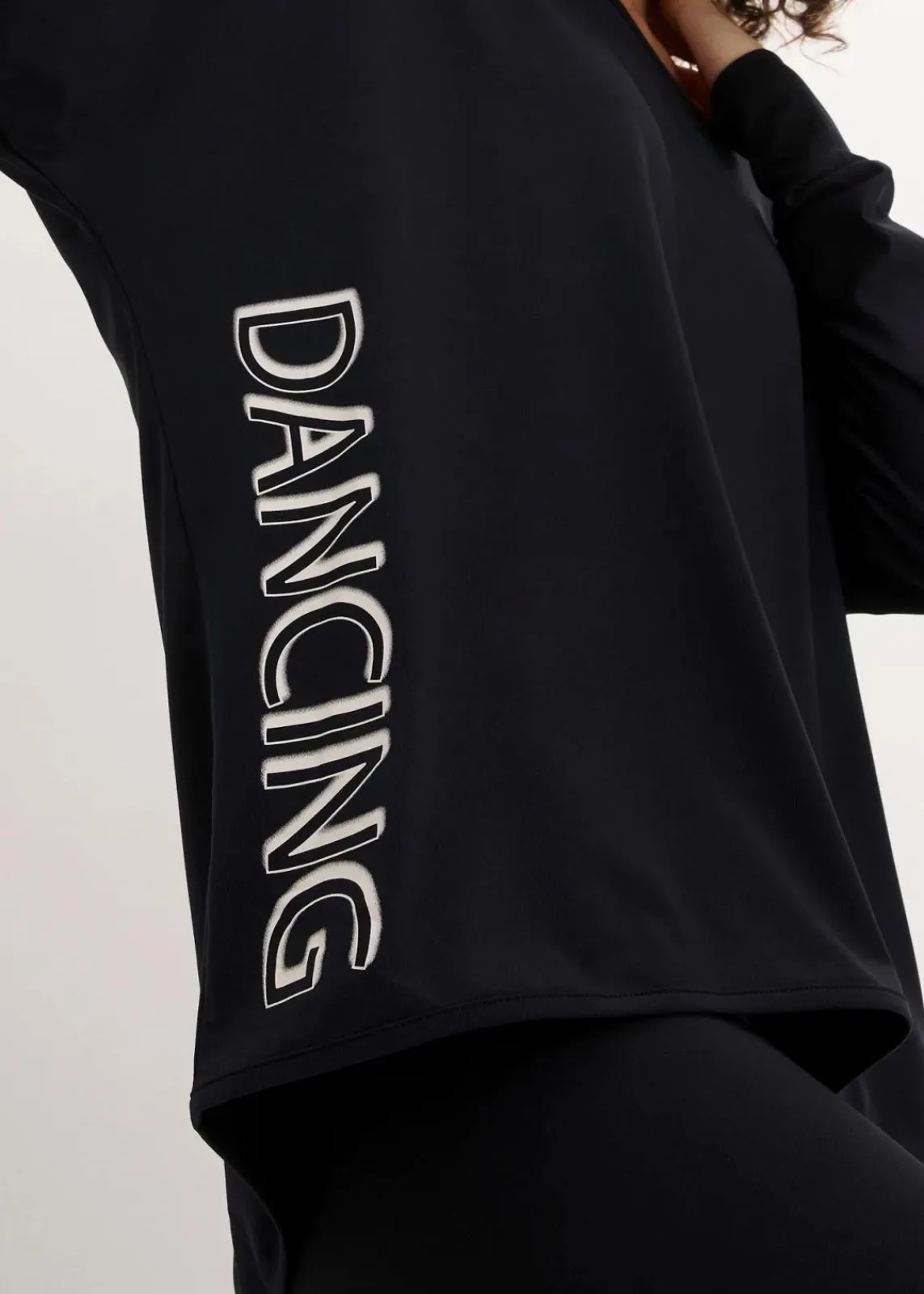 Schnelltrocknendes Sport-Shirt mit Retro-Print|bonprix New