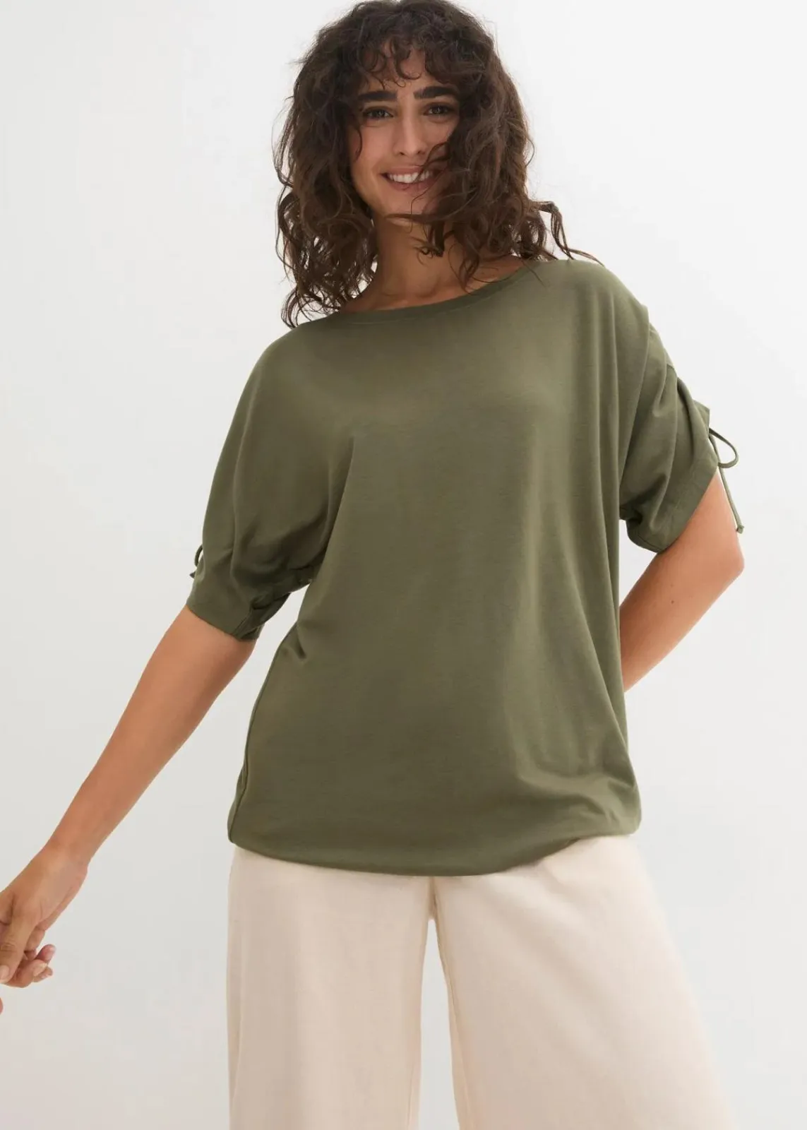 bonprix Shirts & Tops|Shirt aus fließender Viskose oliv