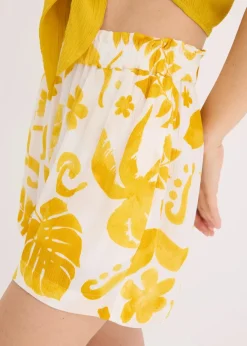 Shorts aus strukturierter Viskose|bonprix