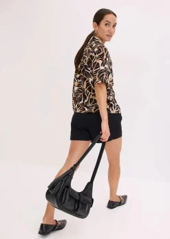 Shorts mit Lochstickerei|bonprix Sale