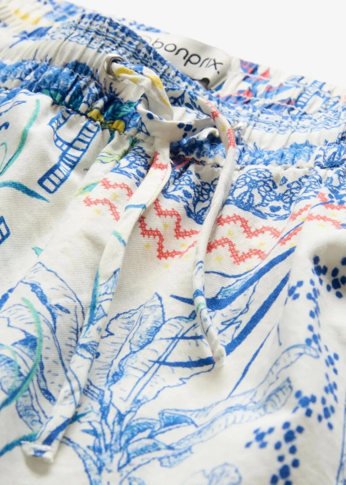 Shorts mit Seidenanteil|bonprix Clearance