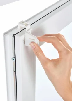 bonprix Rollos|Sichtschutzrollo mit Grafikdruck weiß/grau