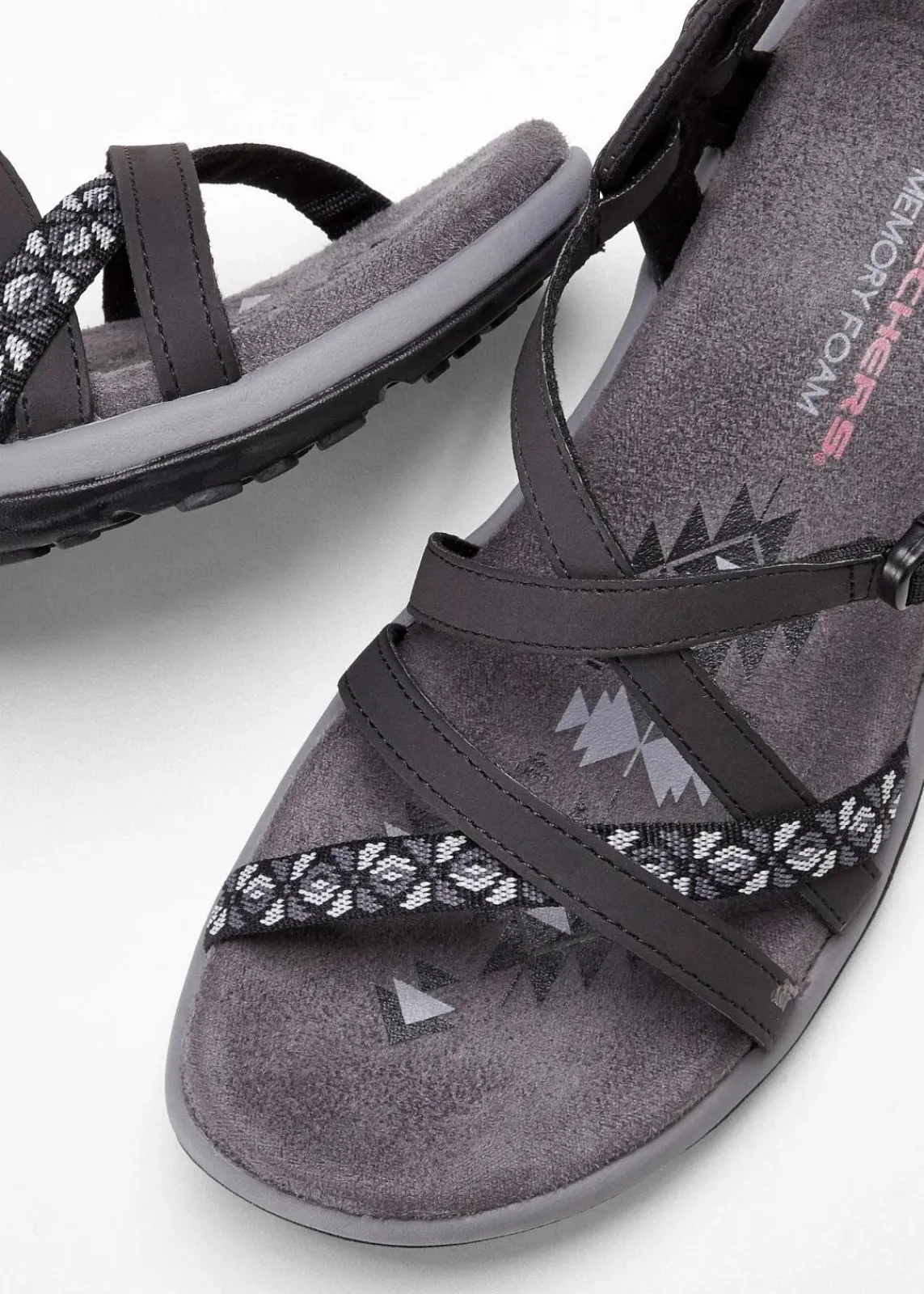 Skechers High Heels|Sommerschuhe|Trekkingsandalen schwarz