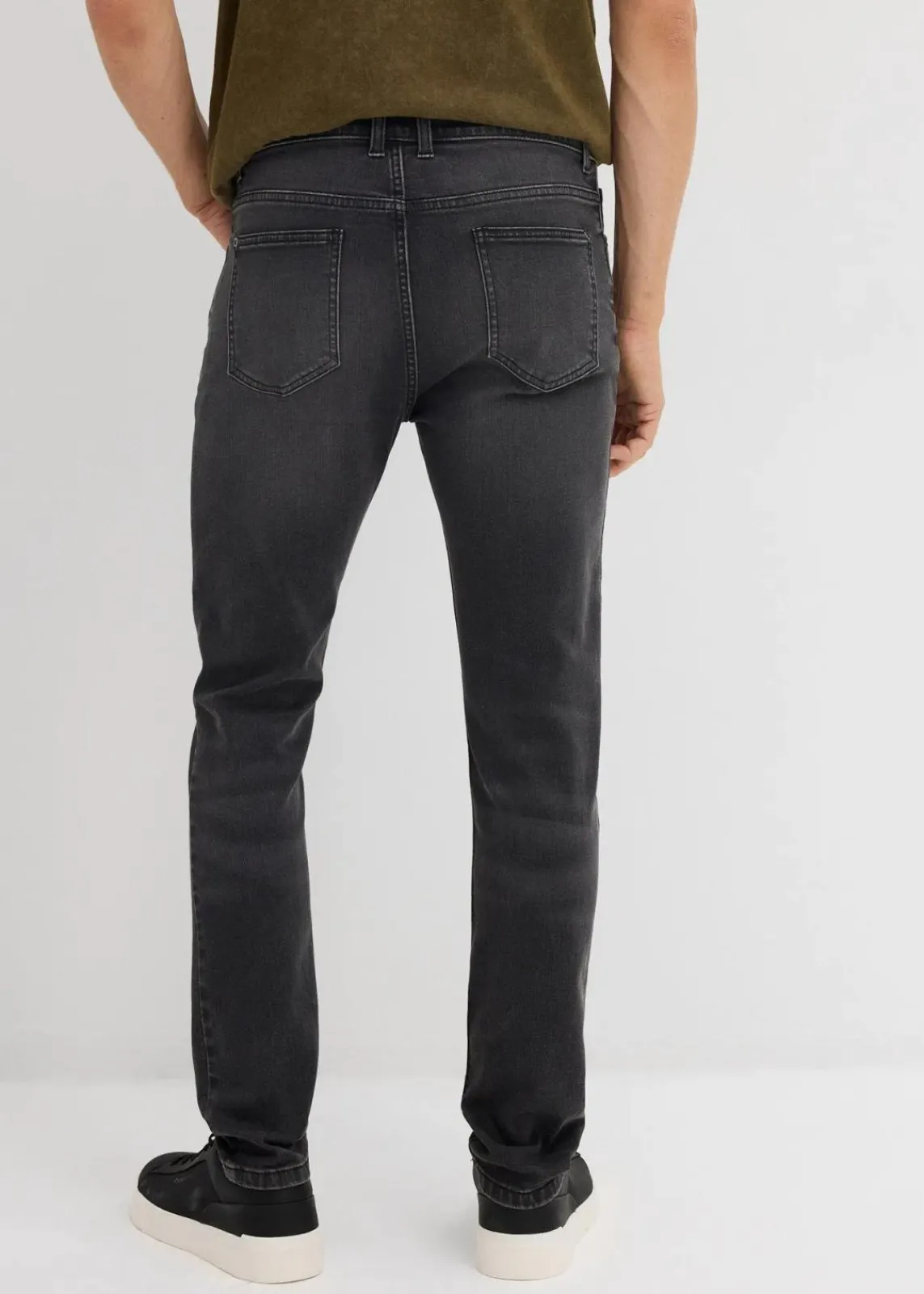 bonprix Jeans|Große Größen|Slim Fit Stretch-Jeans, Straight schwarz denim used