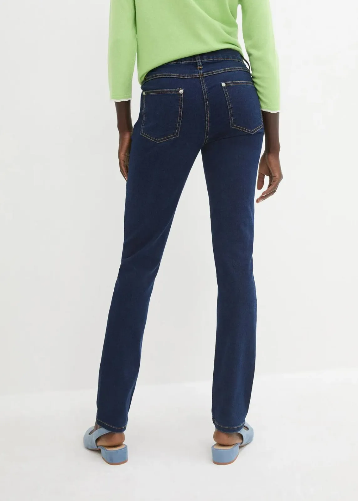 Slim-Fit-Jeans Mid Waist, Super Stretch|bonprix Hot