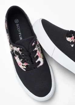 bonprix Sneaker|Schuhe & Accessoires In Spezialgrößen·Schuhe In Übergröße|Sneaker aus Baumwoll-Canvas schwarz geblümt