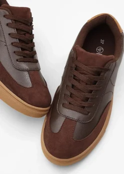 Sneaker im Retrolook|bonprix