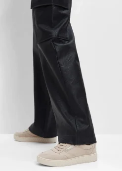 bonprix Sneaker|Sneaker mit gepolsterter Innensohle hellsand