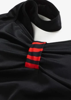 bonprix Nachhaltigere Materialien|Bedeckende Bademode|Sport-Badeanzug mit Bein schwarz/rot