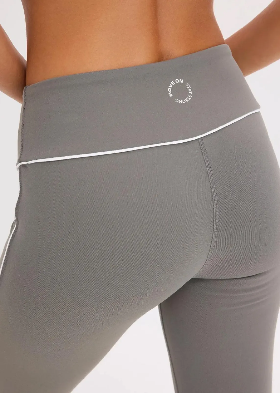 Sport-Leggings aus stabilem Baumwollgriff|bonprix Clearance