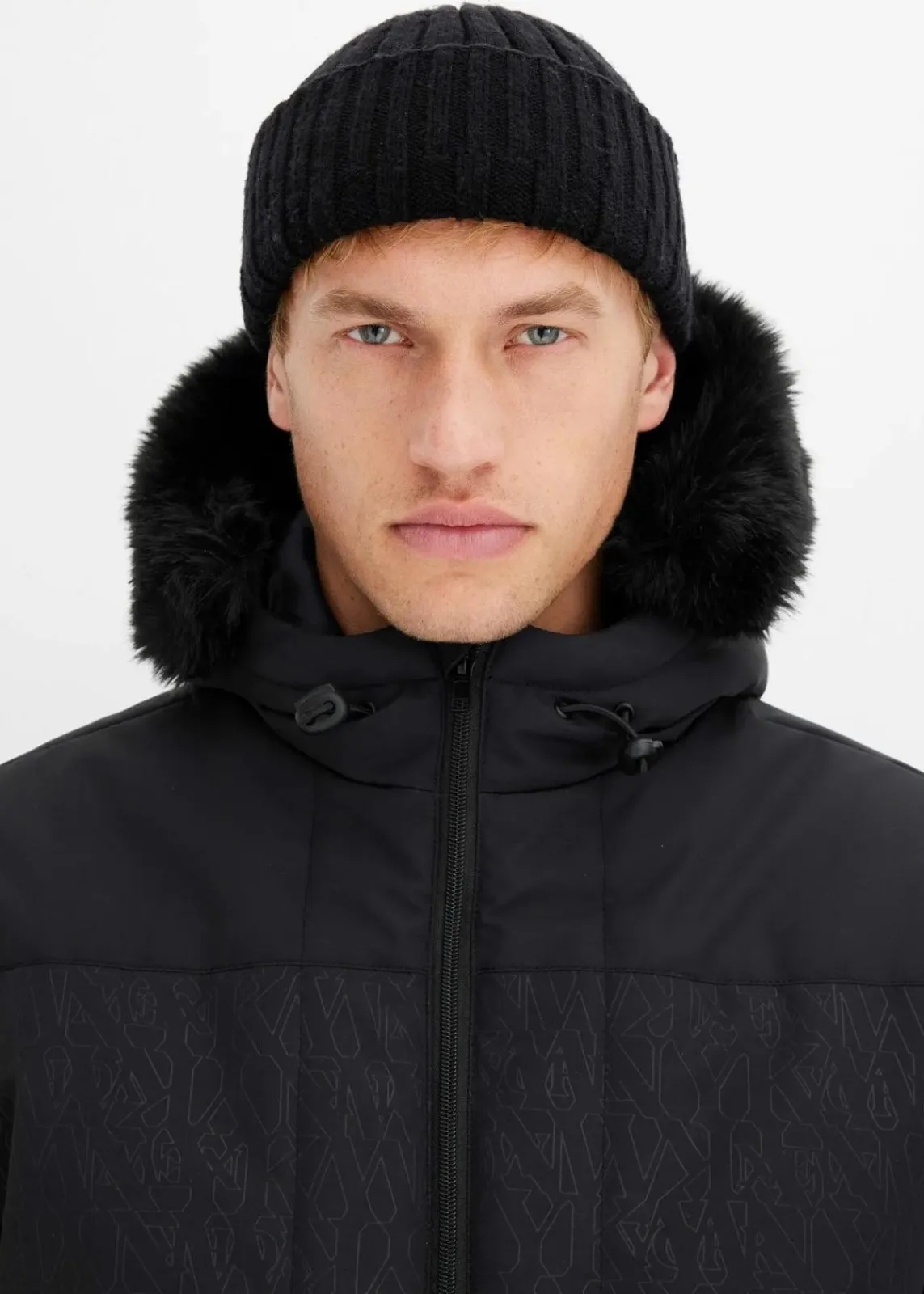 bonprix Große Größen|Jacken & Mäntel|Steppjacke mit Fellkapuze in Blousonform schwarz