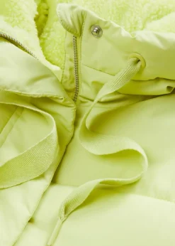 bonprix Bekleidung·Hosen|Nachhaltigere Materialien|Steppmantel mit Teddyfutter in der Kapuze mintgrün