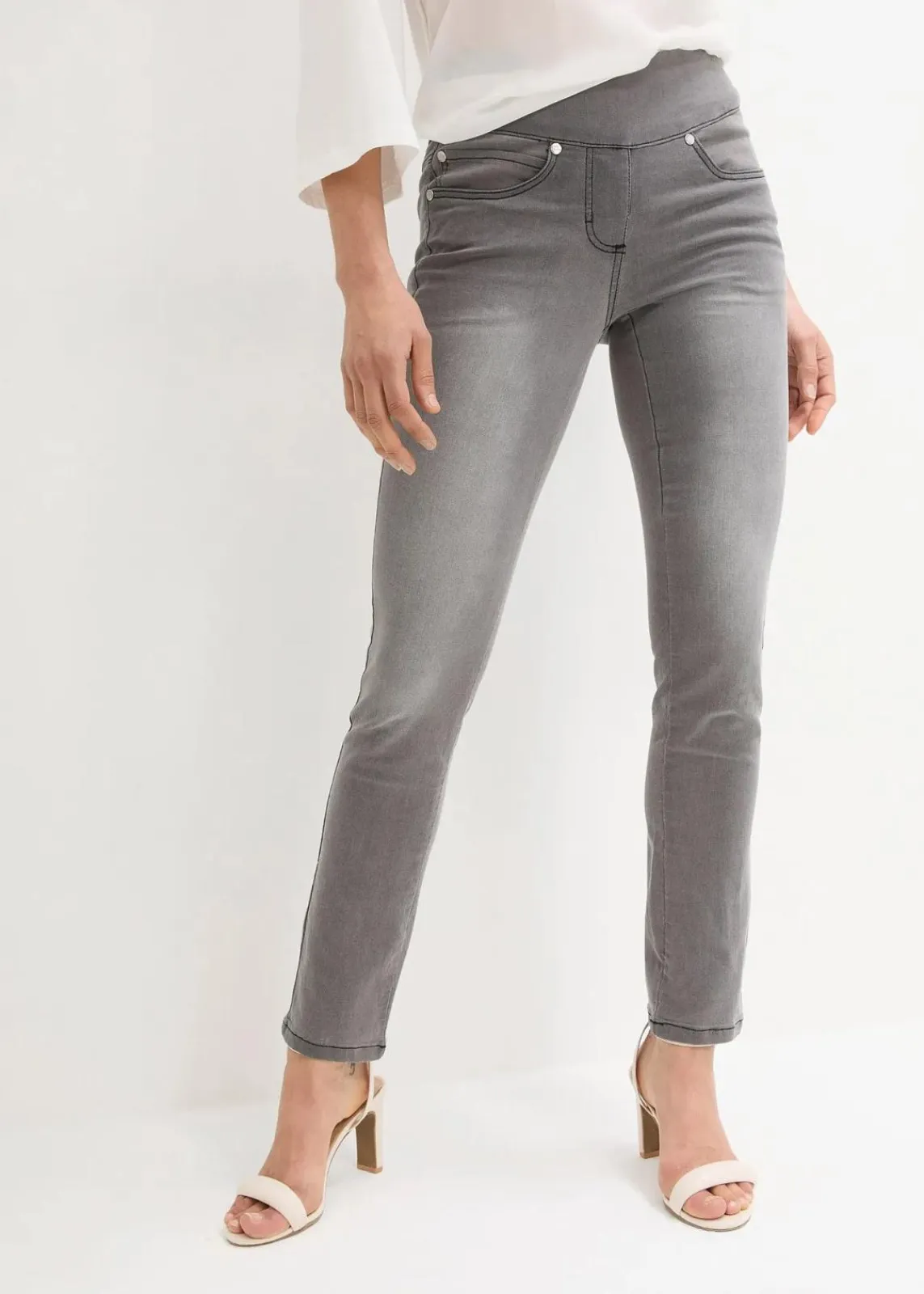 bonprix Kurzgrößen|Bekleidung·Shirts & Tops|Straight-Jeans Mid Waist, Super Stretch mit Bequembund grey denim