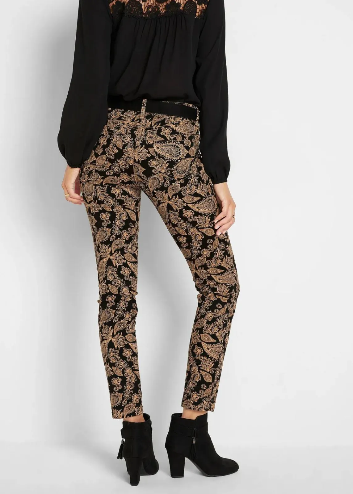 bonprix Bekleidung·Kleider|Hosen|Stretch-Hose bedruckt schwarz paisley