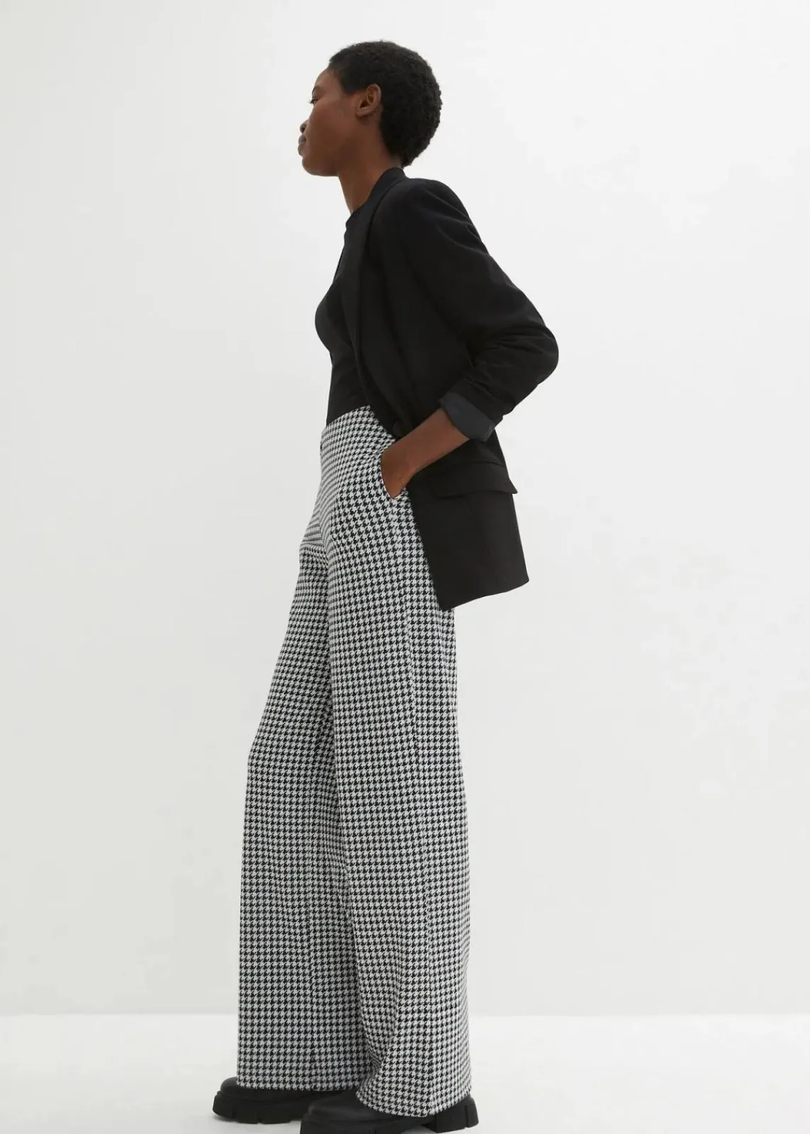 Stretch-Hose mit Hahnentrittmuster, Wide leg|bonprix New