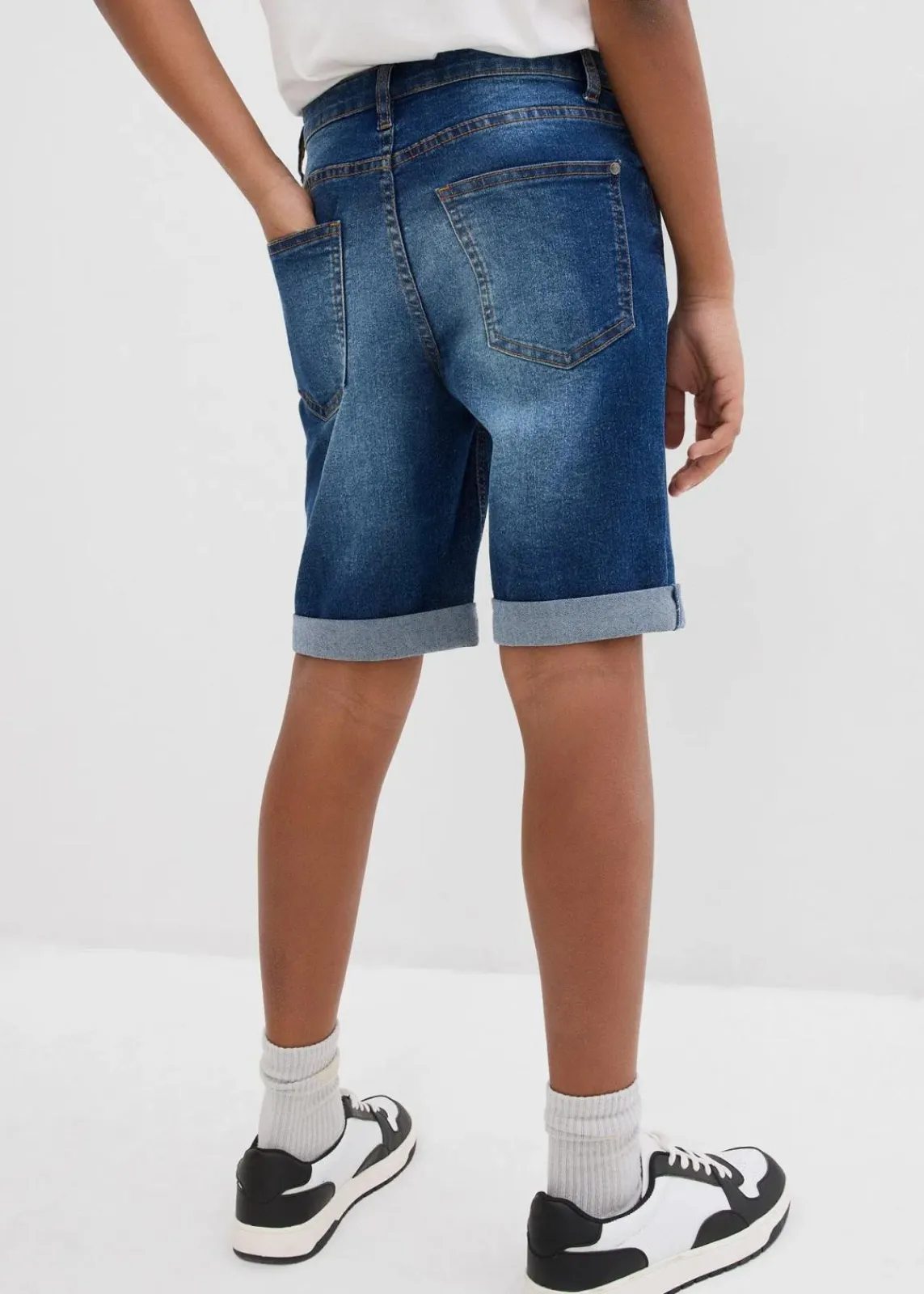 bonprix Jungen 9-16 Jahre·Jeans|Jungen 9-16 Jahre·Shorts|Stretch-Jeans-Bermuda mit verstellbarem Bund, Slim Fit blau denim