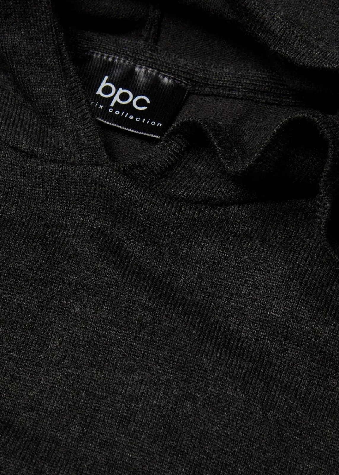 Strick-Hoodie mit Kängurutasche aus Viskose-Mix|bonprix New