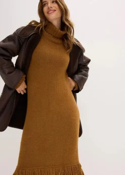 Strickkleid mit Fransensaum|bonprix