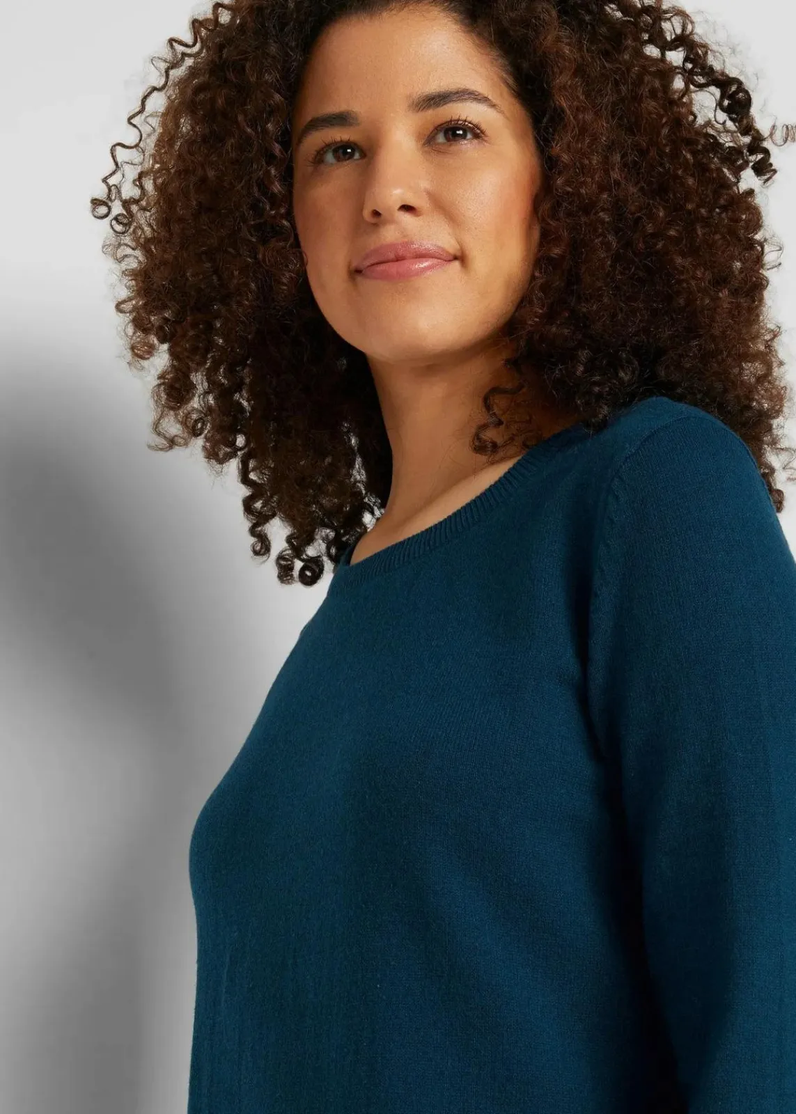 bonprix Bekleidung·Umstandsmode|Kleider|Strickkleid mit recycelter Baumwolle dunkelgrün