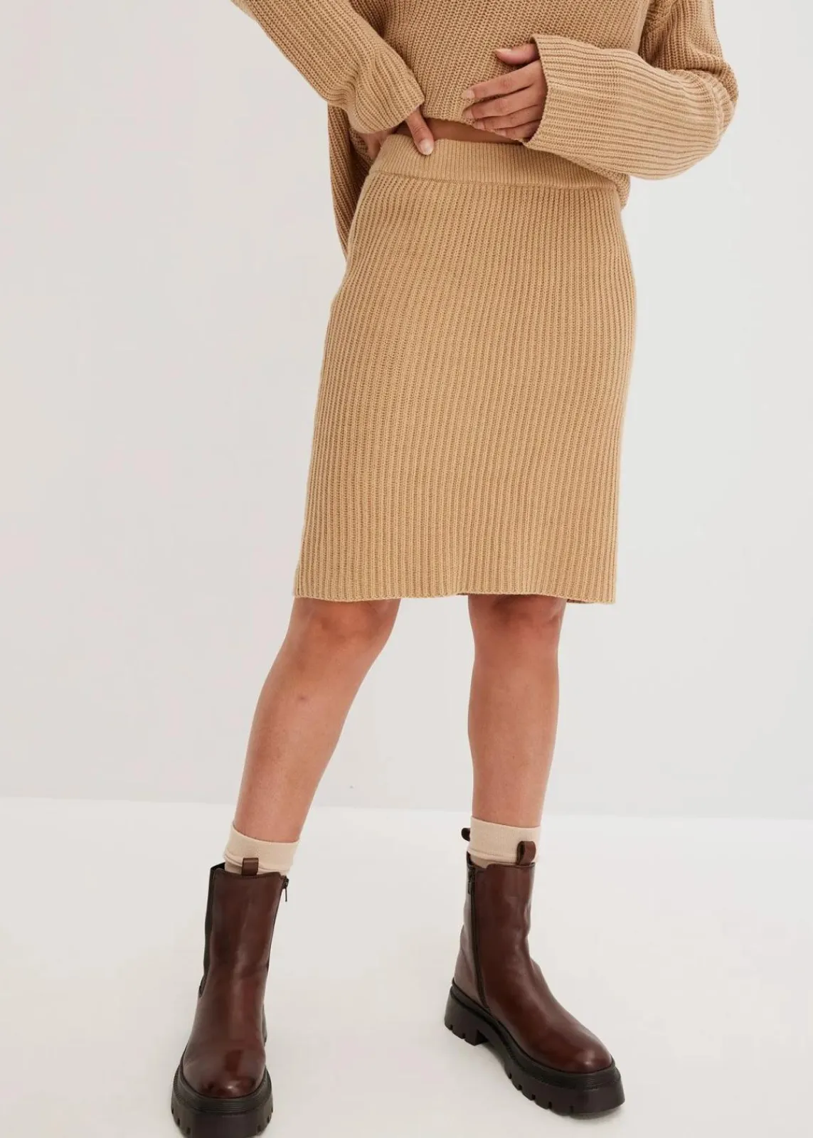 bonprix Bekleidung·Sportbekleidung|Nachhaltigere Materialien|Strickrock aus reiner Baumwolle latte macchiato