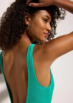 Strukturierter Badeanzug mit tiefem Ausschnitt|bonprix Discount