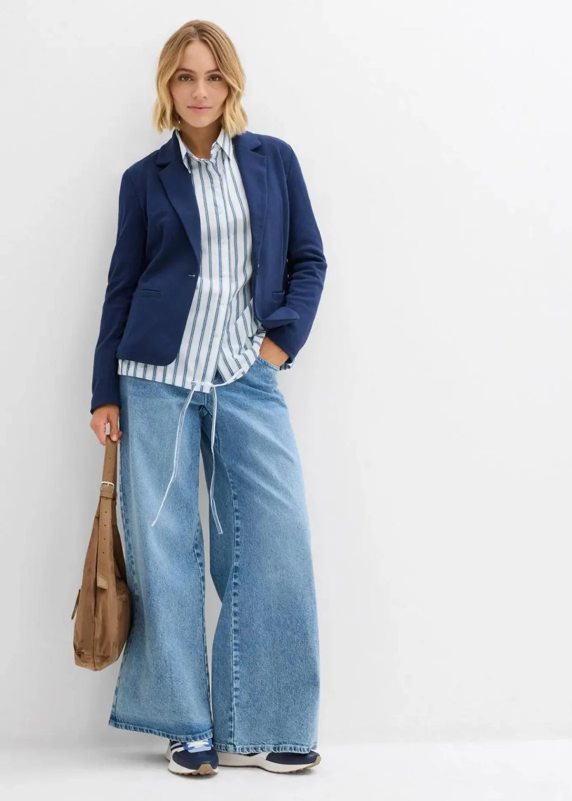 Sweatblazer mit fließender Viskose|bonprix Discount