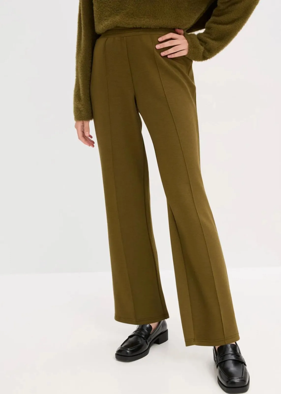 bonprix Hosen|Sweat|Sweathose aus softem Viskose-Mix erdoliv