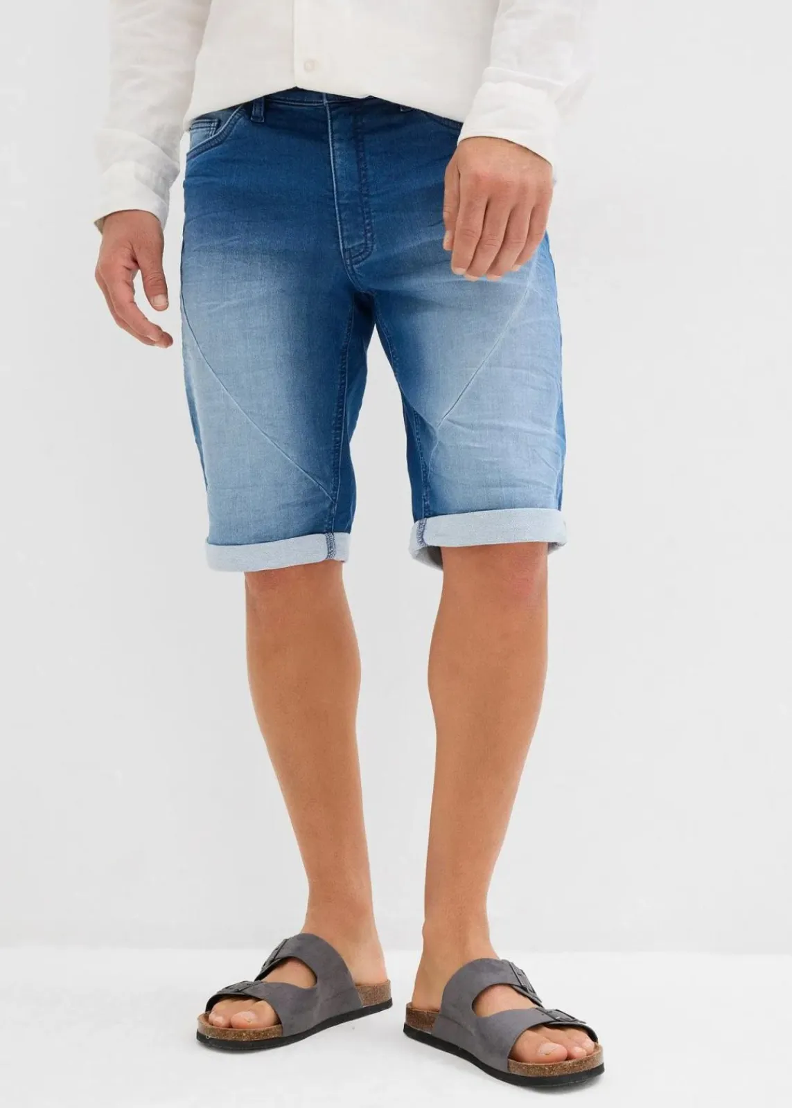 bonprix Jeans|Shorts|Sweat-Jeans-Bermuda, Relaxed Fit mittelblau denim used