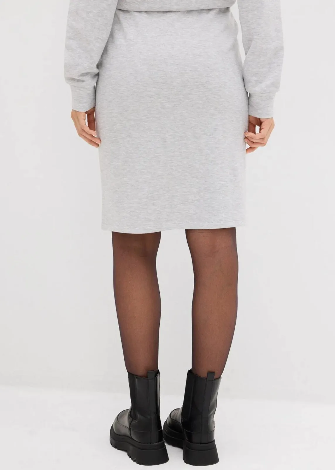 Sweatrock mit Nieten|bonprix New